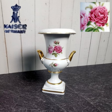 #083 - Vase 