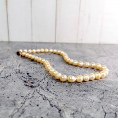 #012 - Echte Perlenkette